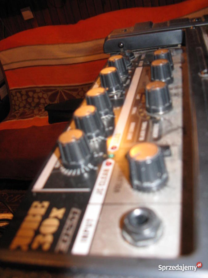 Wzmacniacz do gitary elektrycznej ROLAND CUBE 30 Żary