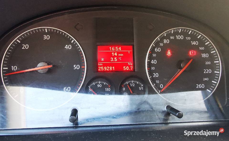 Volkswagen VW Touran 2005 19 TDi 105 w jednych 105KM świętokrzyskie