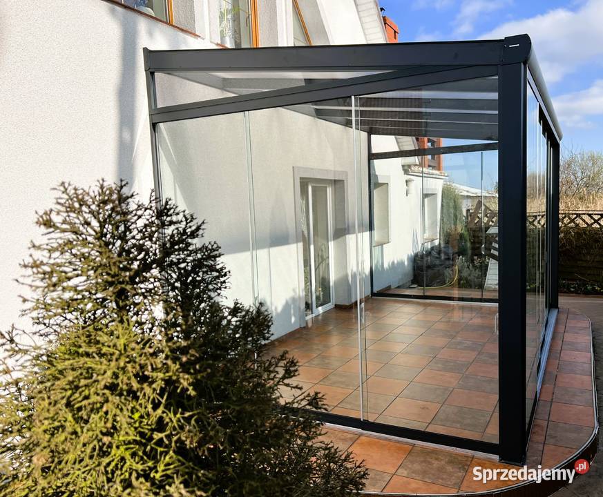 Ogród zimowy szklane zadaszenie tarasu