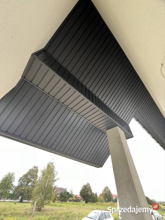 Montaż podbitki dachowej