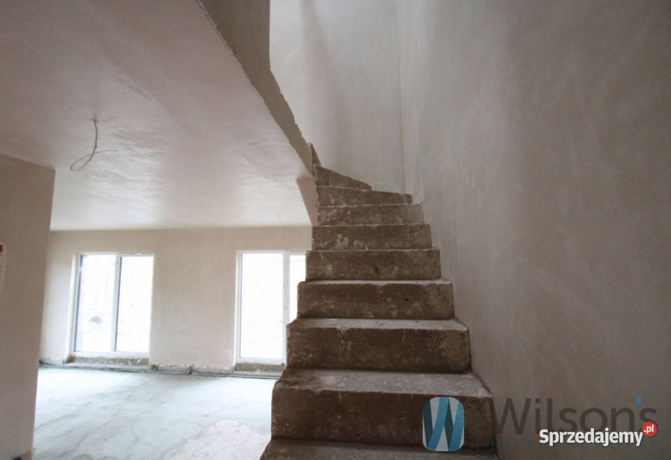 Dom wolnostojący 11766m2 Iwiny mieszkalny