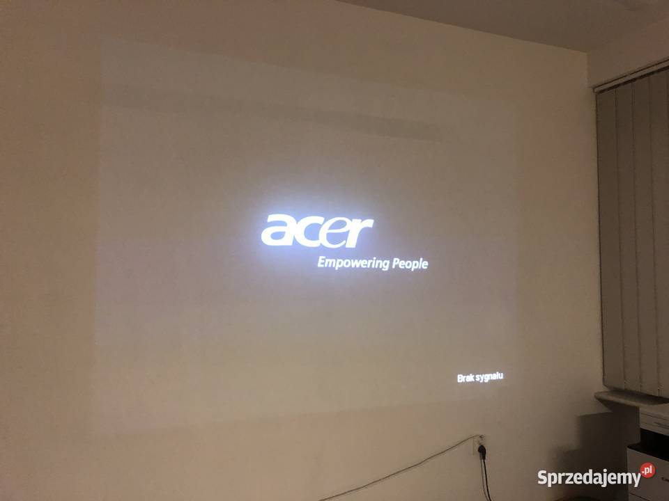 Projektor Acer X1130P z kablem zasilającym pomorskie Gdynia sprzedam