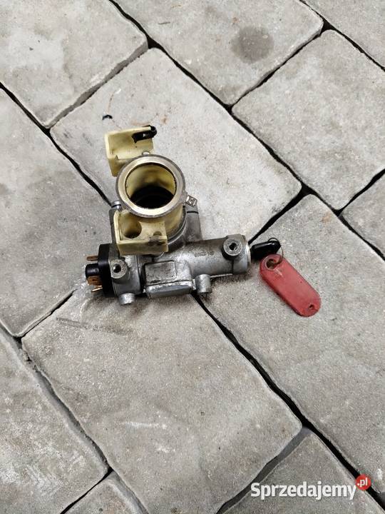 Stacyjka volvo 142 144 Rok produkcji 1970 Chocicza