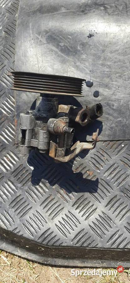 pompa wspomagania toyota Celica VII 01r 143 18 Szczecin