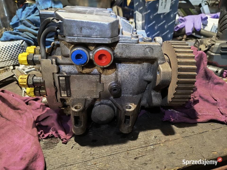 Pompa paliwowa 25 tdi