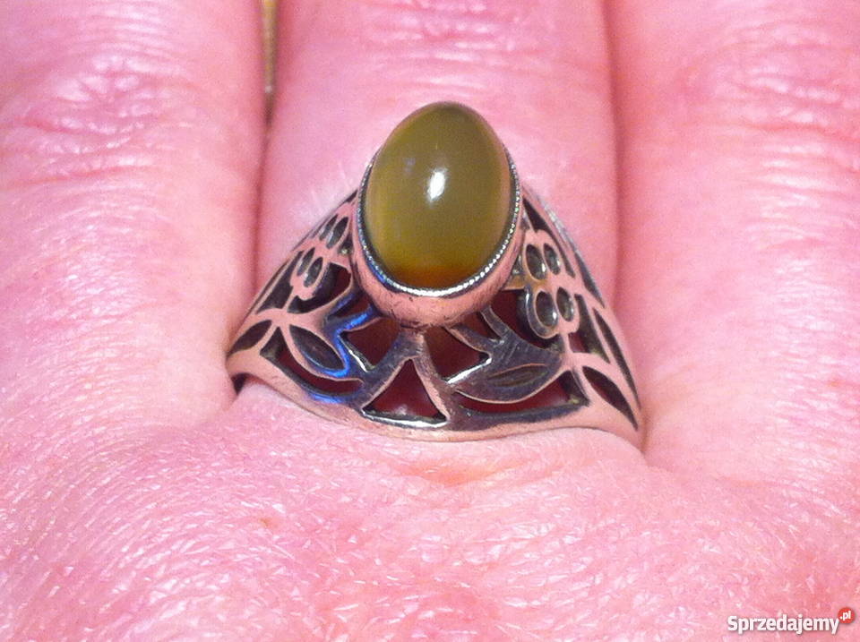 Srebrny pierścionek z naturalnym kamieniem Lublin