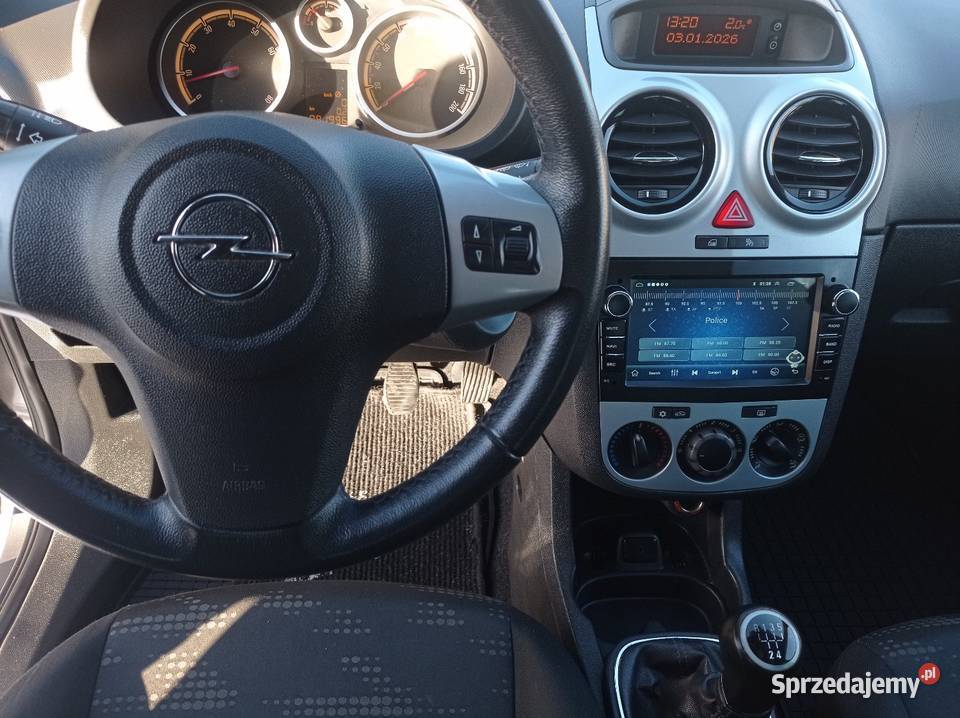 Opel Corsa D lift 92 14 benzyna klima 100KM Nowy Żmigród sprzedam