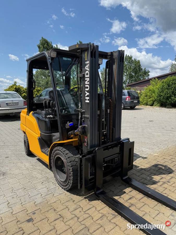 wózek widłowy HYUNDAI 33D9E Kubota 3000 Triplex Działoszyn