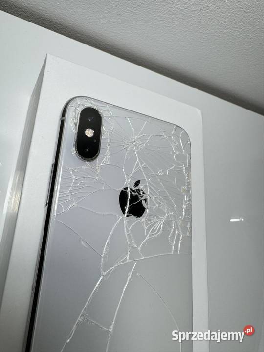 Iphone XS 256GB Srebrny Trzemeszno