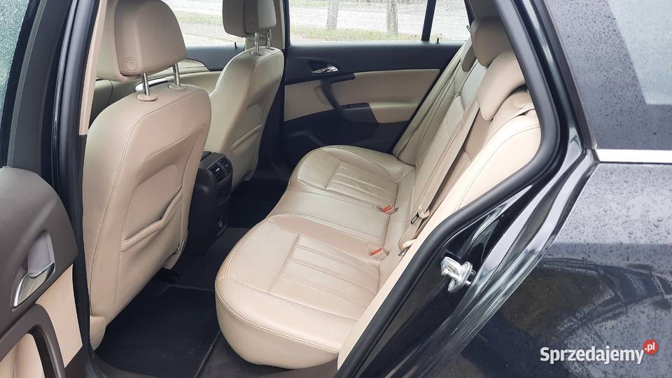 Opel Insignia Sports Tourer 16 Turbo Edition 180 Kraśnik sprzedam