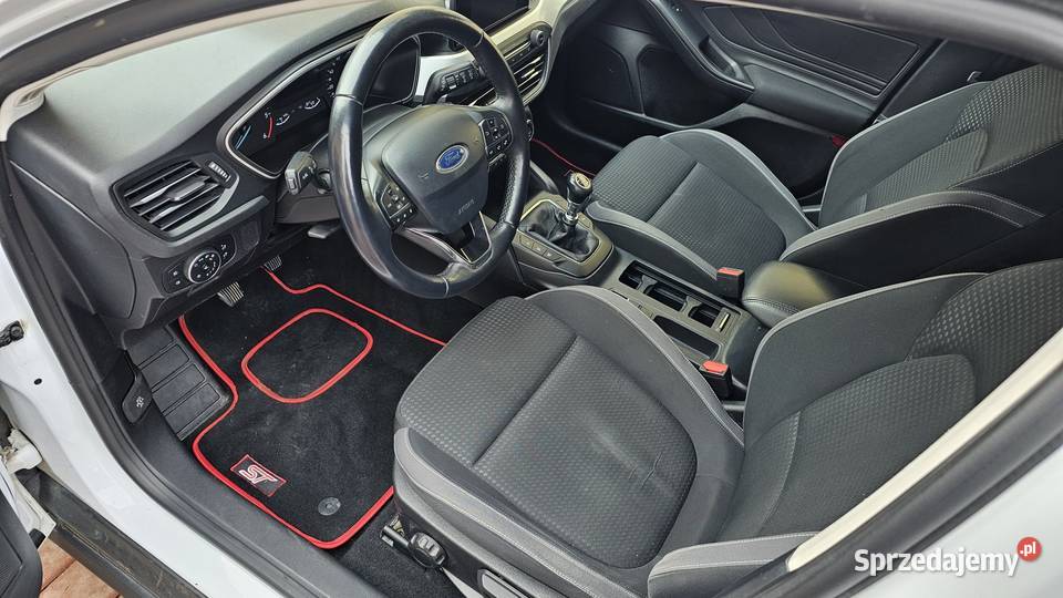 Ford Focus Mk4 2018r 15TDCI 120 z Niemiec Stan sprzedam