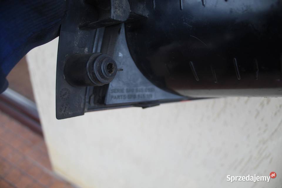 LAMPA LEWY TYLNA TYŁ SEAT ALTEA 5P0945095D sprzedam