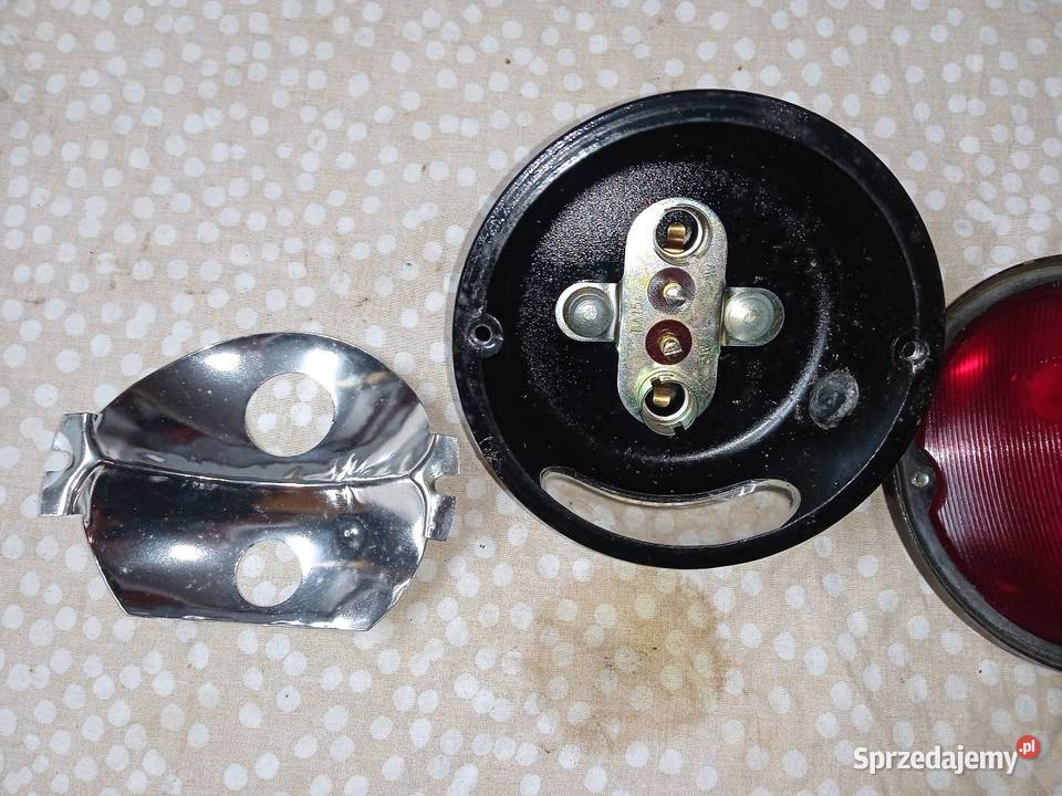 Lampa tył Ursus C 325 C 328 z czasów PRLu pomorskie Pruszcz Gdański