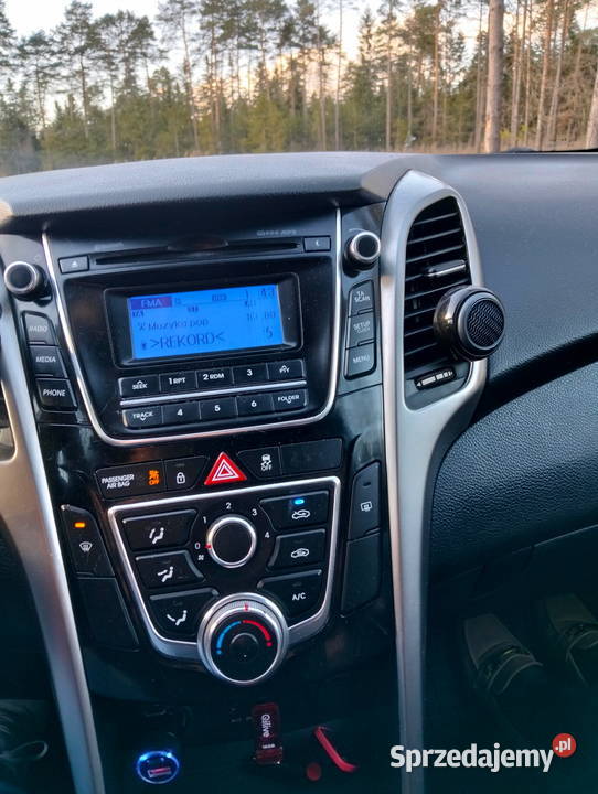 Hiunday i30 16CRDI 1580cm3 Komórki