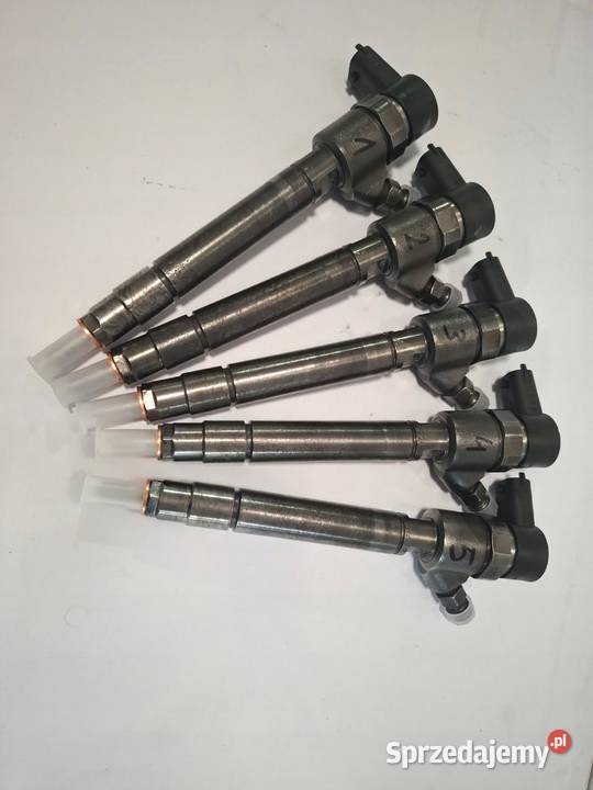 VOLVO V70 S80 XC90 XC70 24 D5 wtryskiwacz