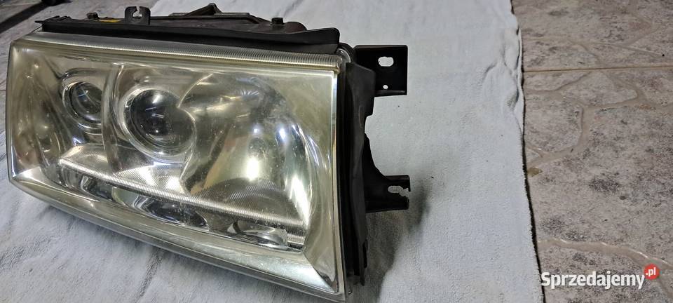 Reflektor Skoda Octavia I FL podlaskie Rutki-Kossaki sprzedam