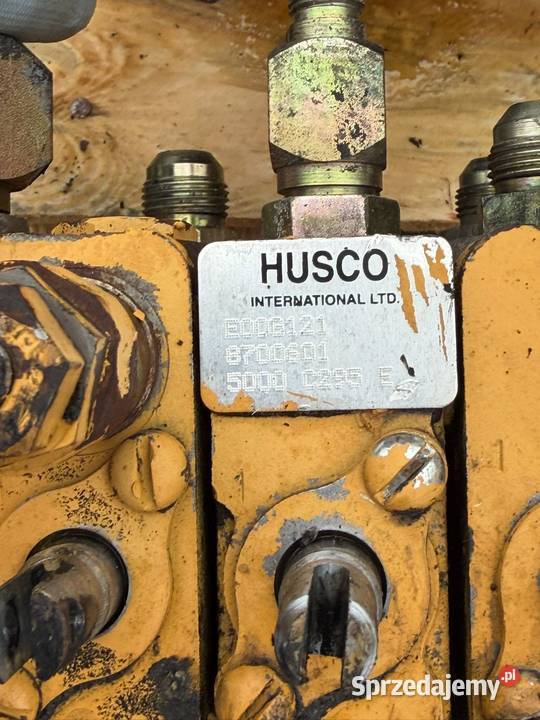 Rozdzielacz hydrauliczny trzysekcyjny HUSCO śląskie Antonie sprzedam