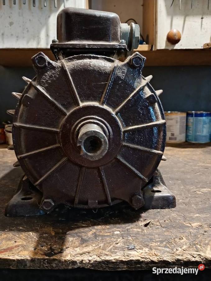 Silnik elektryczny 4kw 1430 obr sprzedam