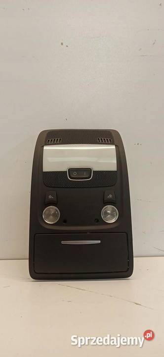 AUDI Q5 LAMPKA PODSUFITKI 8T0947135BF