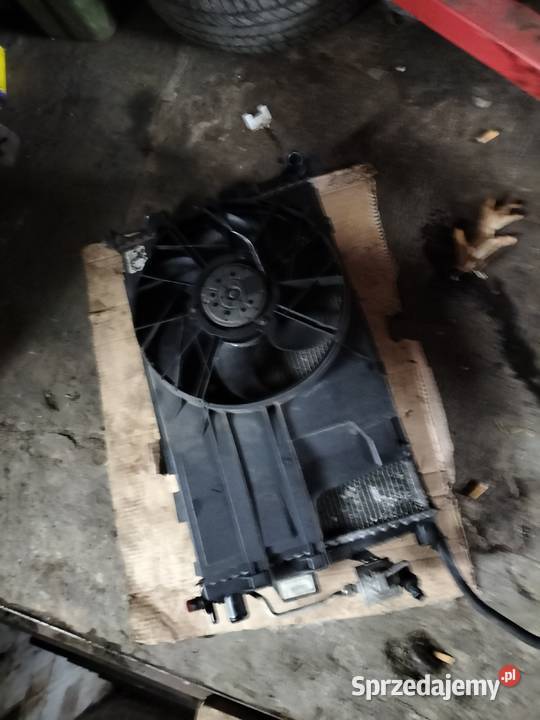 chłodnica wody klimatyzacji wentylator mercedea Układ chłodzenia Kamień-Kolonia