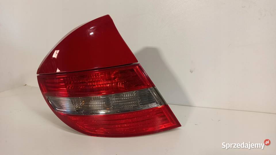 LAMPA TYŁ MERCEDES W203 CLC LEWA A2038205164