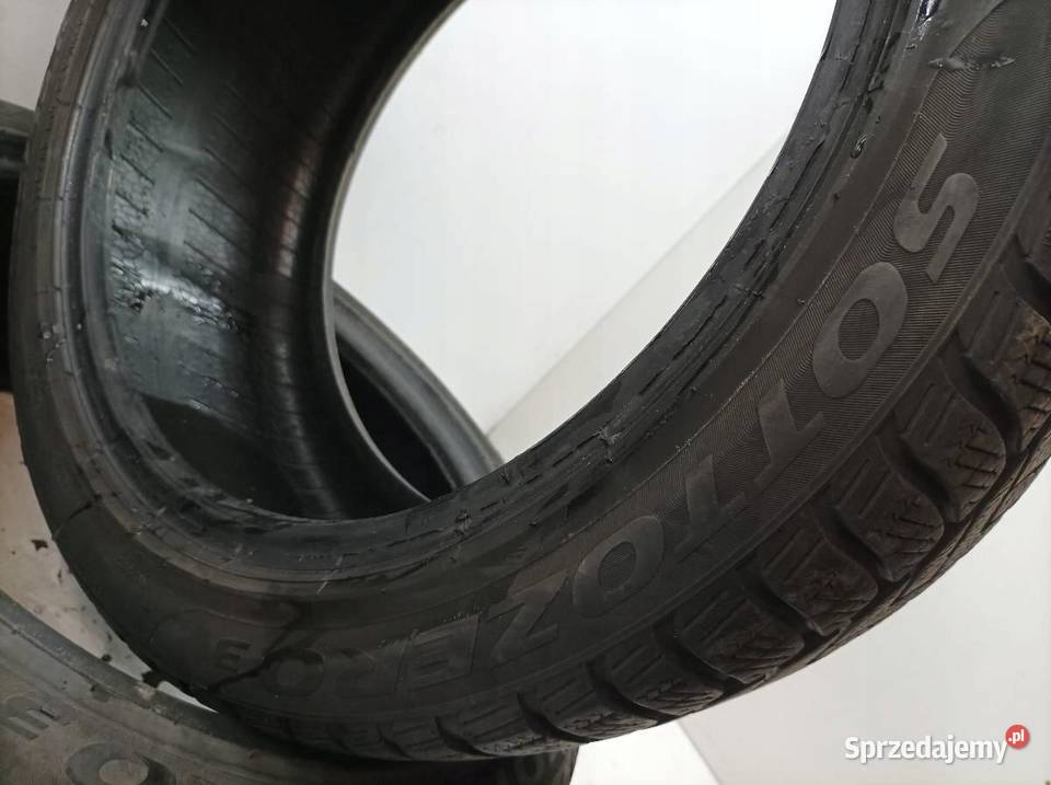 2x OPONA ZIMOWA PIRELLI SOTTOZERO 3 22545R17 45 świętokrzyskie