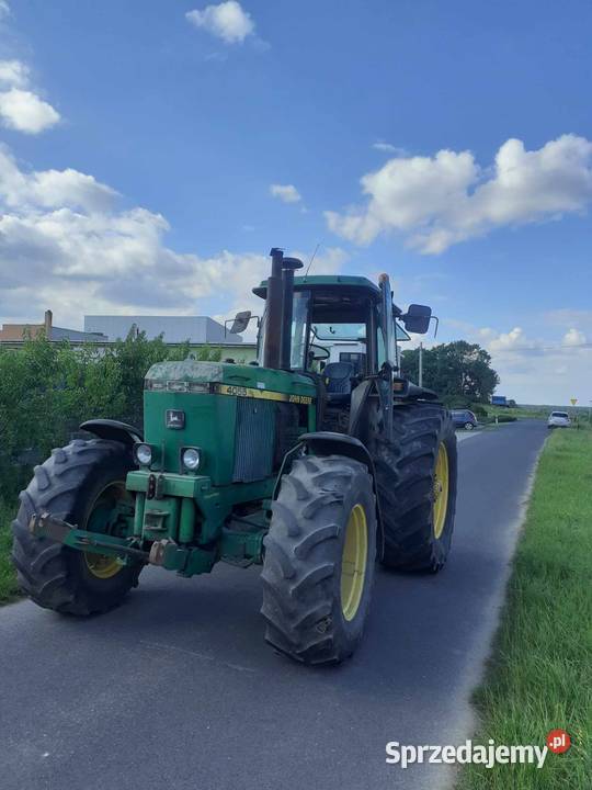 John Deere 4055 Rusko
