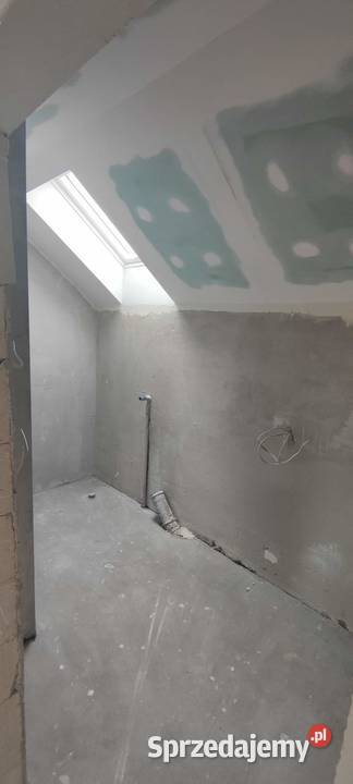 Niezależny dom z działką i 2 m parkingowymi Modlniczka sprzedam