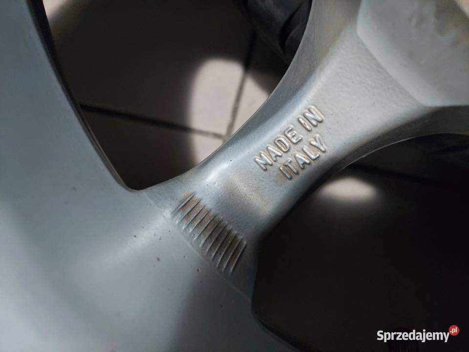 Felgi aluminiowe z oponam Toyota Corolla E11