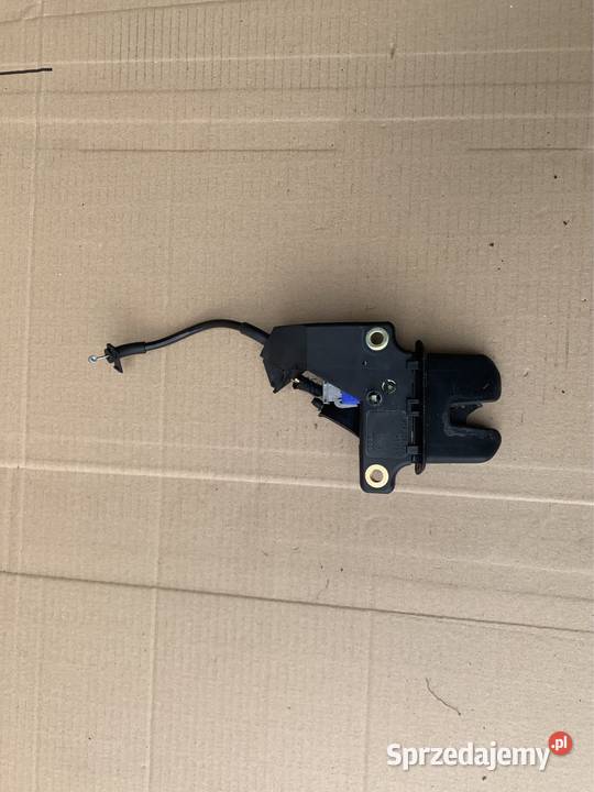 Zamek klapy bagażnika 8E5827505B audi a4 b6 zachodniopomorskie Szczecin