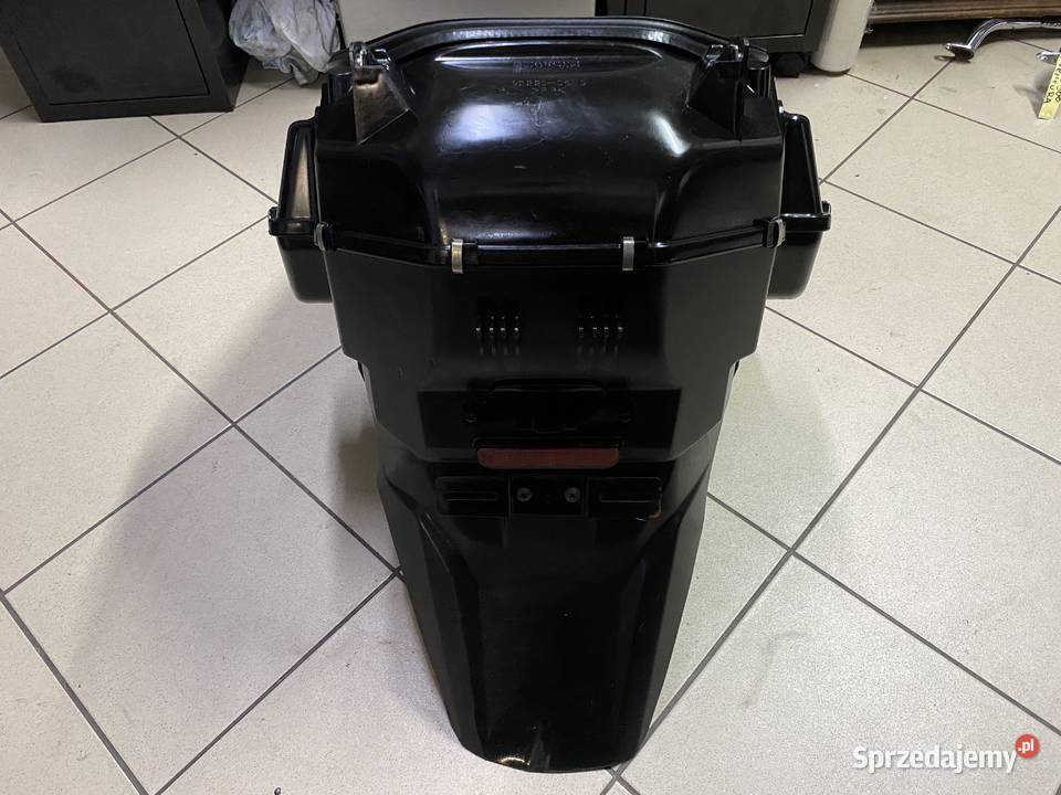 Kufer schowek kibel Suzuki Burgman 400 K7 Elementy nadwozia Brzeszcze