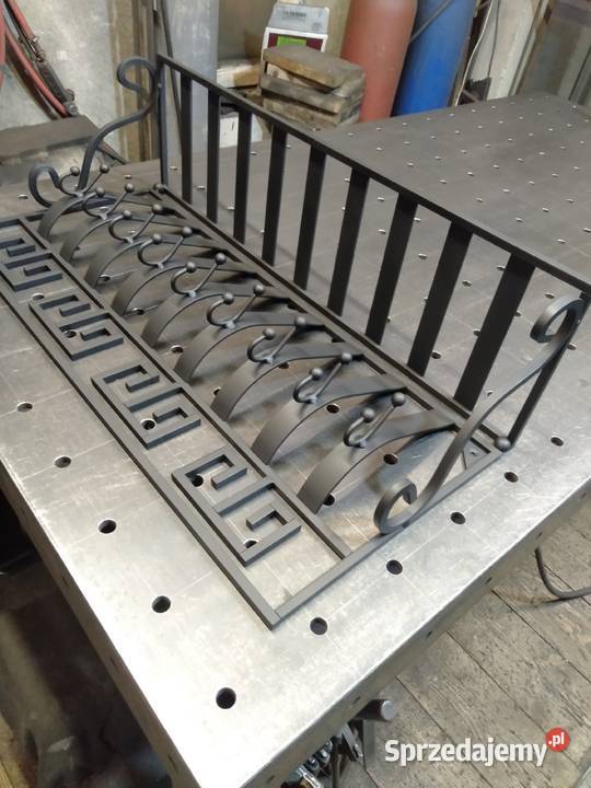 Duży metalowy wieszak kuty stylowy 80 Ostrów Wielkopolski sprzedam