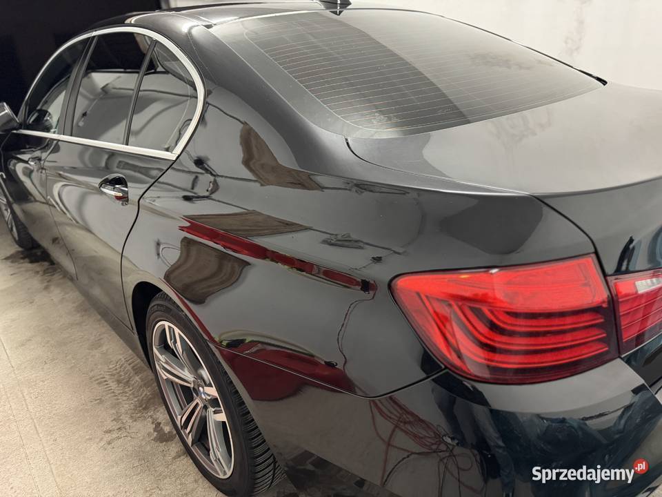 BMW Seria 5 528i automat 4x4 20L 245 czarne Wałbrzych sprzedam