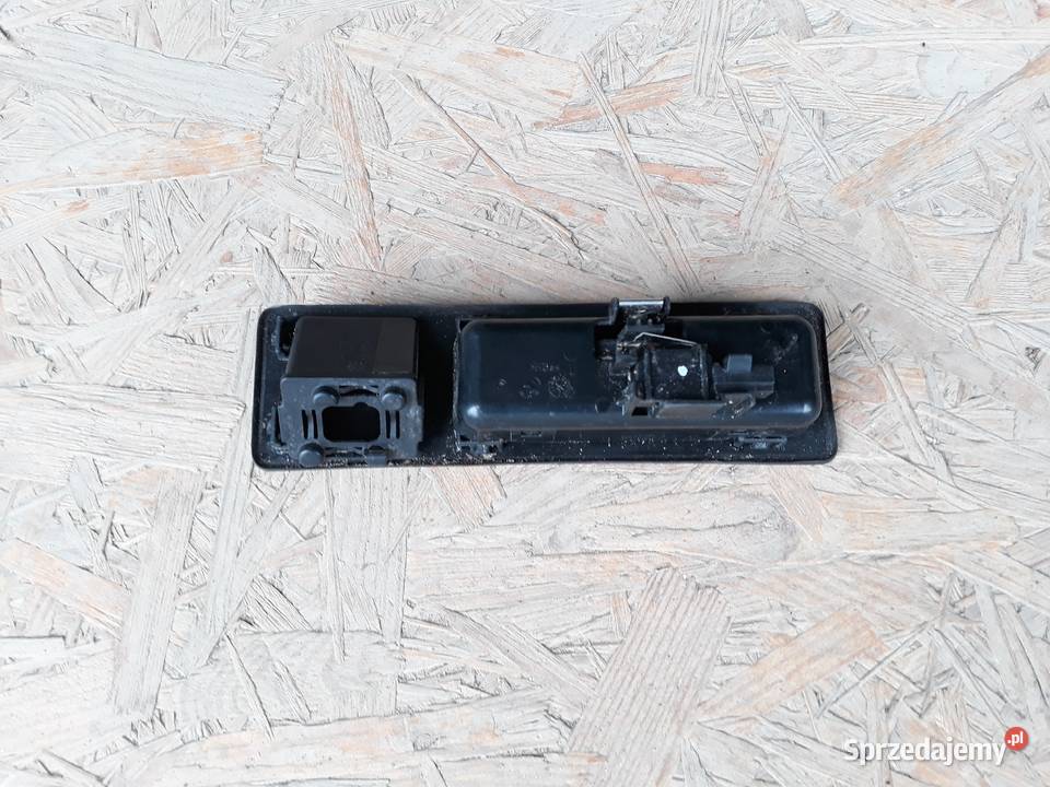 BMW F22 F45 F46 F48 PRZYCISK KLAPY BAGAŻNIKA Międzychód