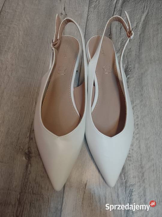 3940 Leather Białe baleriny wieczorowe z odkrytą Balerinki małopolskie Kraków