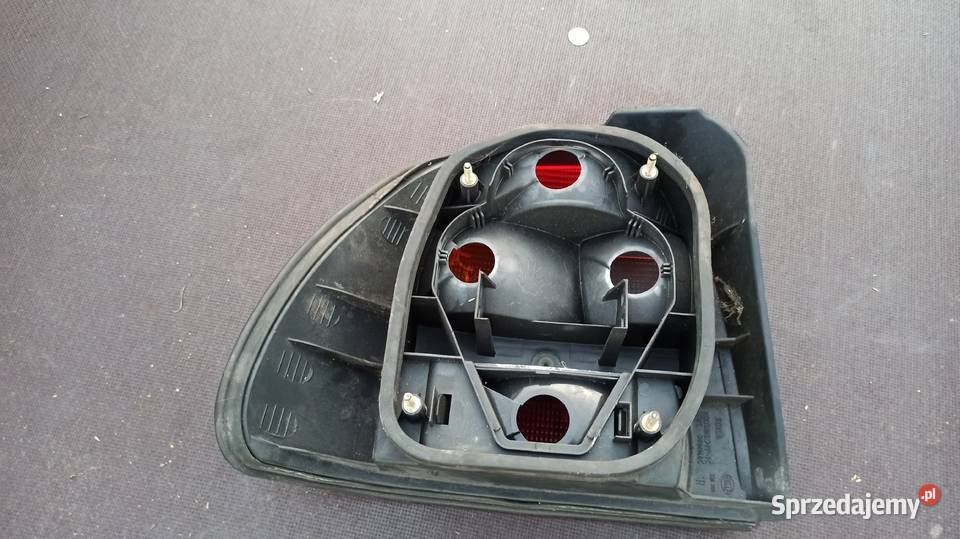 Lampa prawy tył Rover 600 Hella Oryginał osobowe Dębica