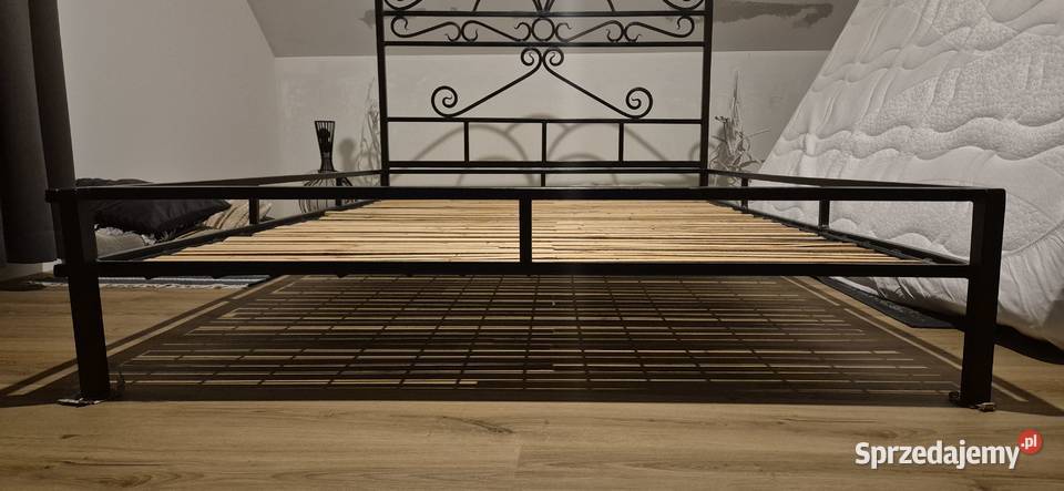 Łóżko metalowe kute o wym 140x200 świętokrzyskie