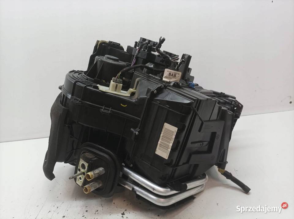 NAGRZEWNICA EU DV6119B555AG Ford Transit Connect osobowe