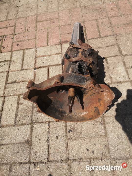 Ford Taunus bębny hamulcowe i skrzynie biegów sprzedam