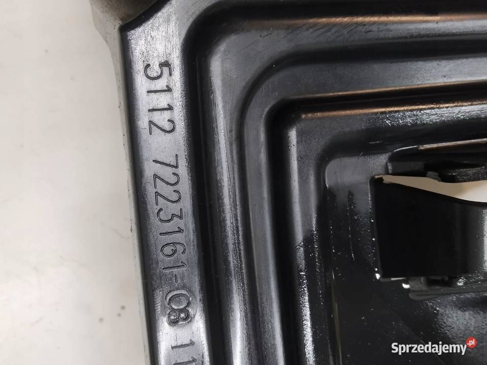 ŚLIZG ZDERZAKA TYŁ KPL SEDAN 8050385 Bmw Seria 6