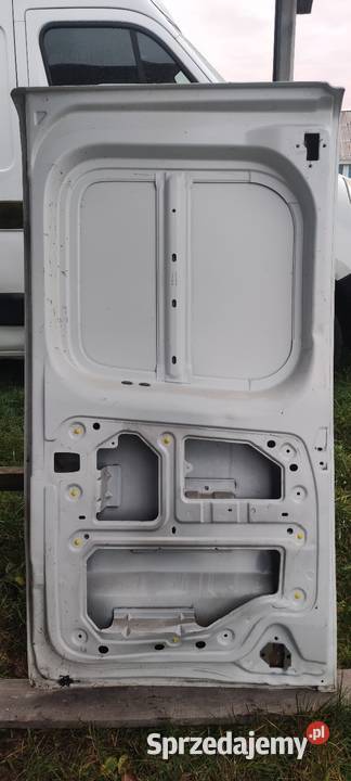 Drzwi prawe tylne Trafic III Vivaro NV300 Motoryzacja Kolbuszowa