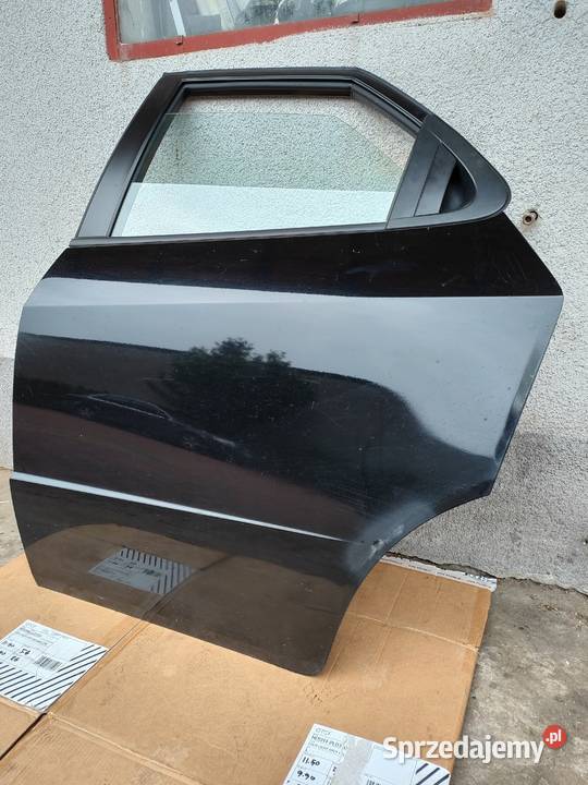 Honda Civic VIII 5D UFO drzwi lewe tył NH731P części blacharskie Klucze