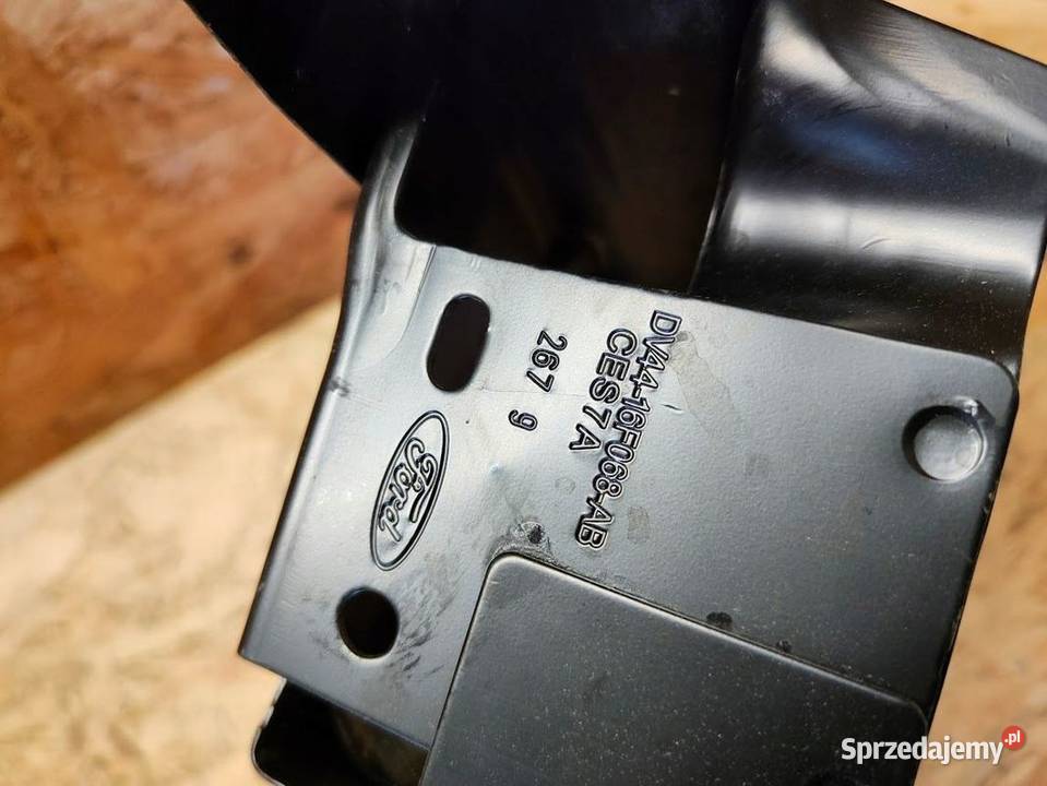Mocowanie Błotnika Ćwiartka Prawy Przód Ford Pleszew