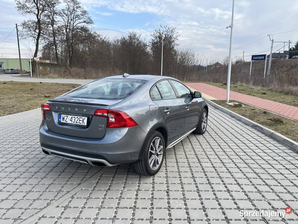 Volvo S60 CC T5 AWD Summum Salon Polska Łuczyce