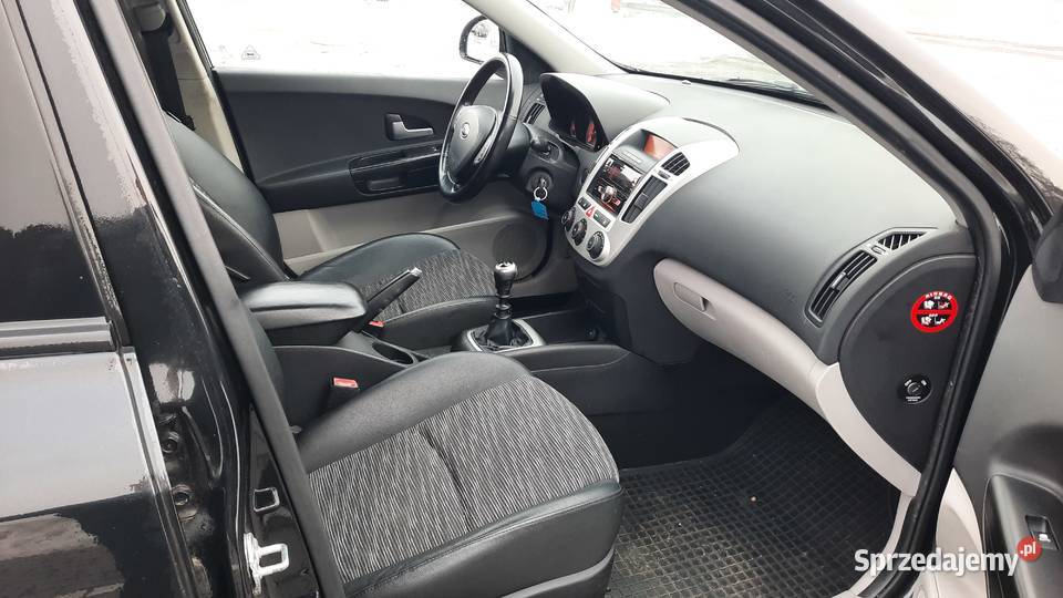 Kia Ceed 14 16V B enzyna Klima Alu Zadbany Hatchback lubelskie Kraśnik sprzedam