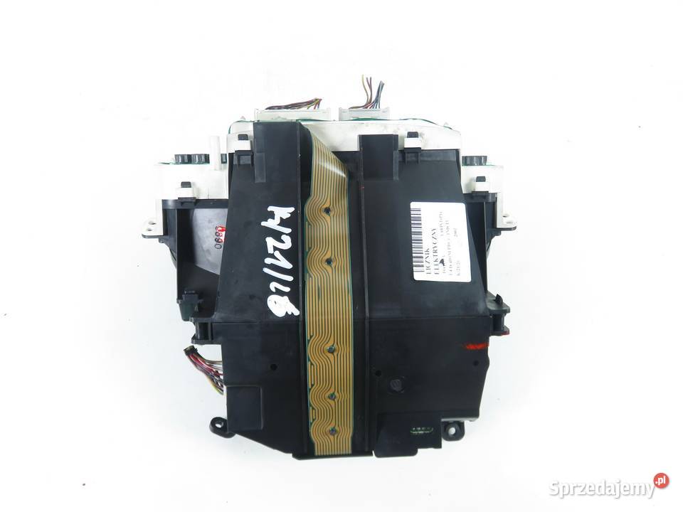 LICZNIK TOYOTA YARIS I P1 14 D4D NLP10 1NDTV