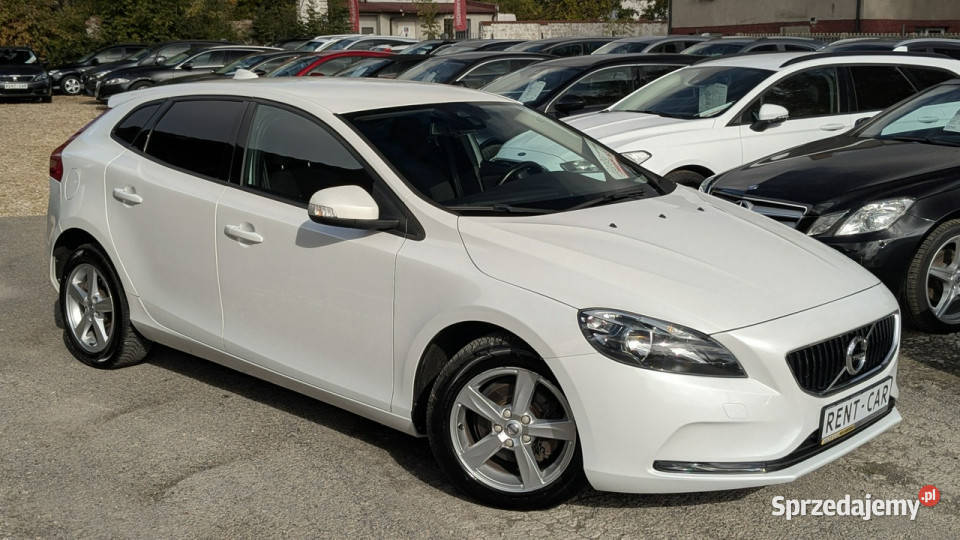 Volvo V40 20D2120OpłaconyBezwypadkowy nieuszkodzony Częstochowa sprzedam