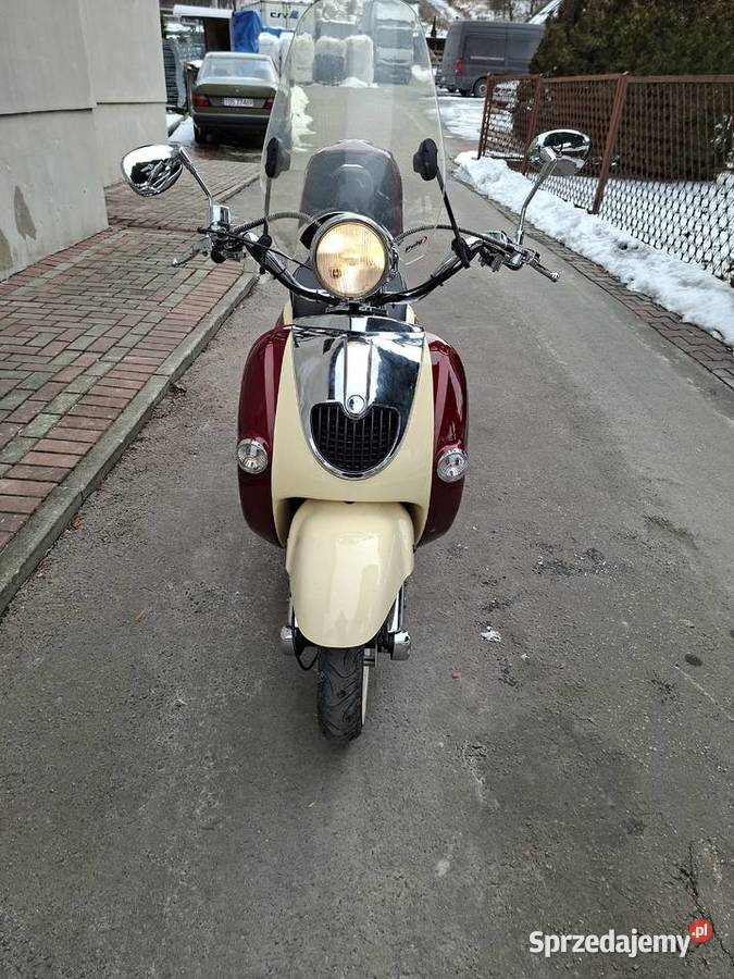 Skuter 125 ZNEN świeżo sprowadzony 2016 niski Pozostałe Ostrowiec Świętokrzyski