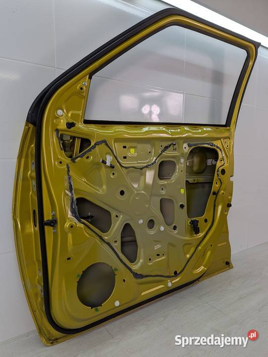 DRZWI PRAWY PRZÓD SUZUKI IGNIS III 6800162R00 Białystok