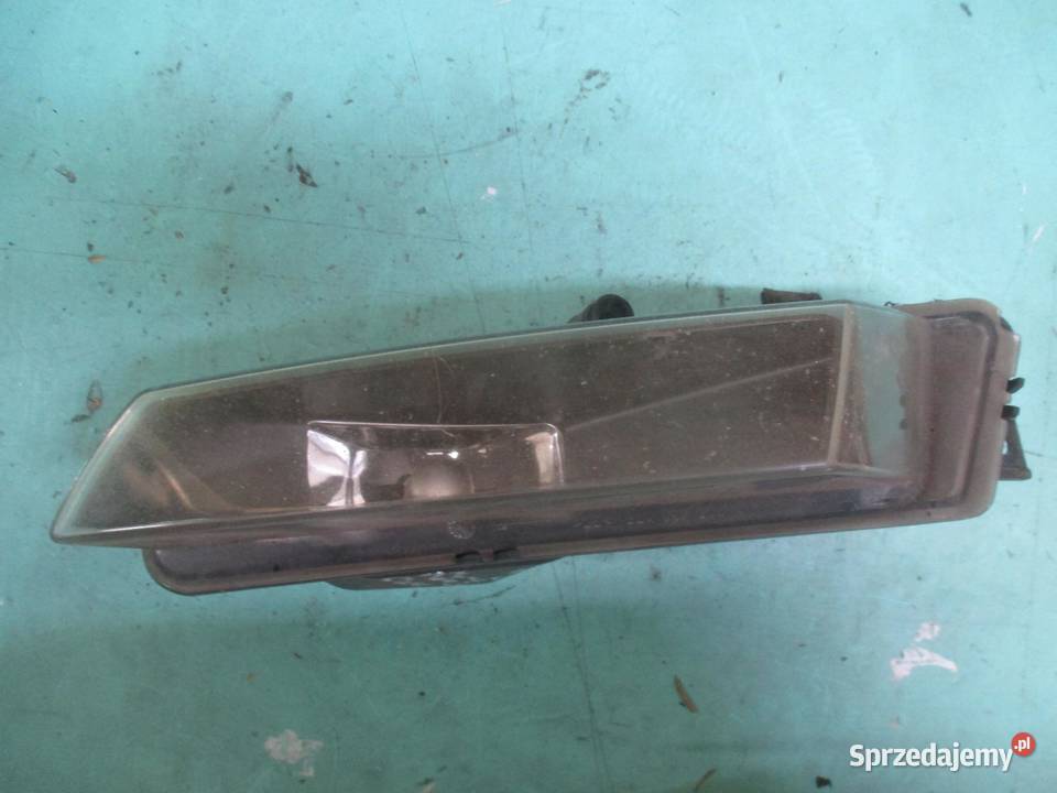 BMW E81 E87 LIFT 09r halogen lewy 7181287